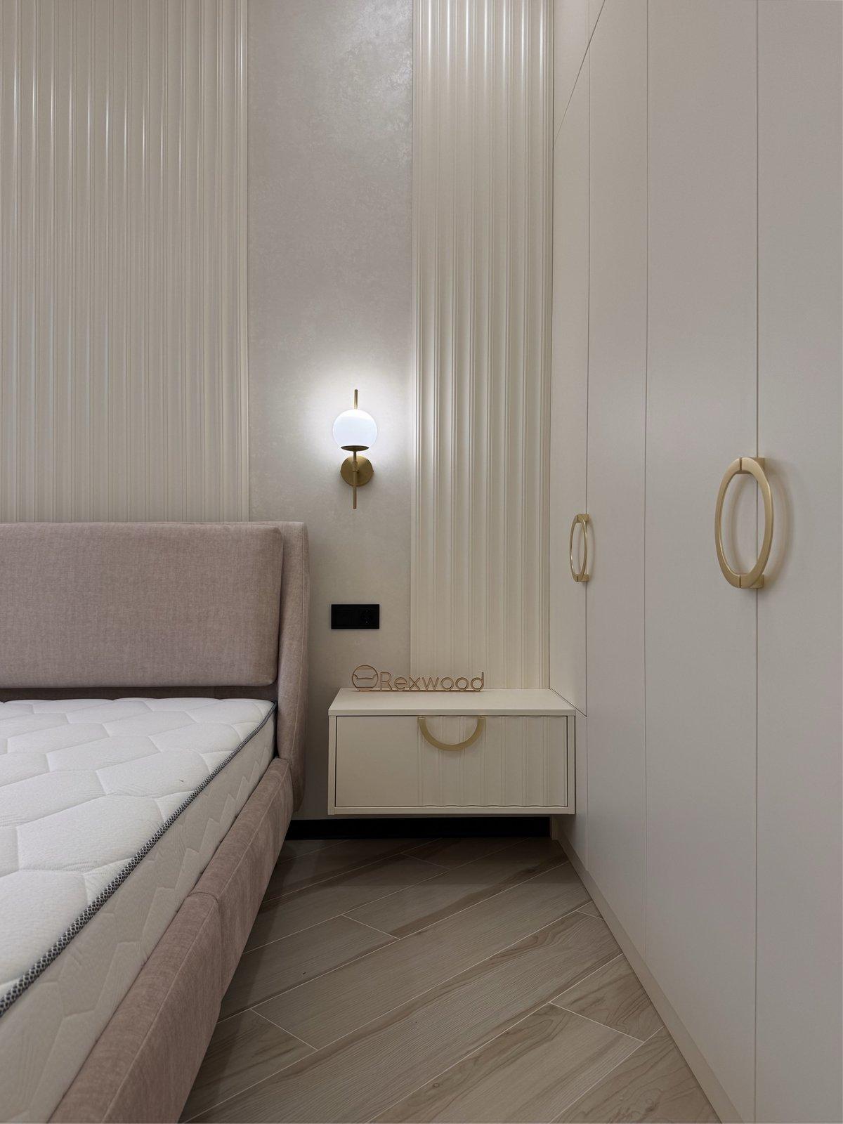 Cream Bedroom with Upholstered Bed & Ring-Handle Wardrobe — 2