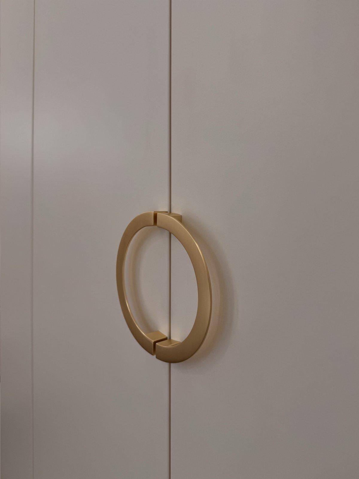 Statement handles