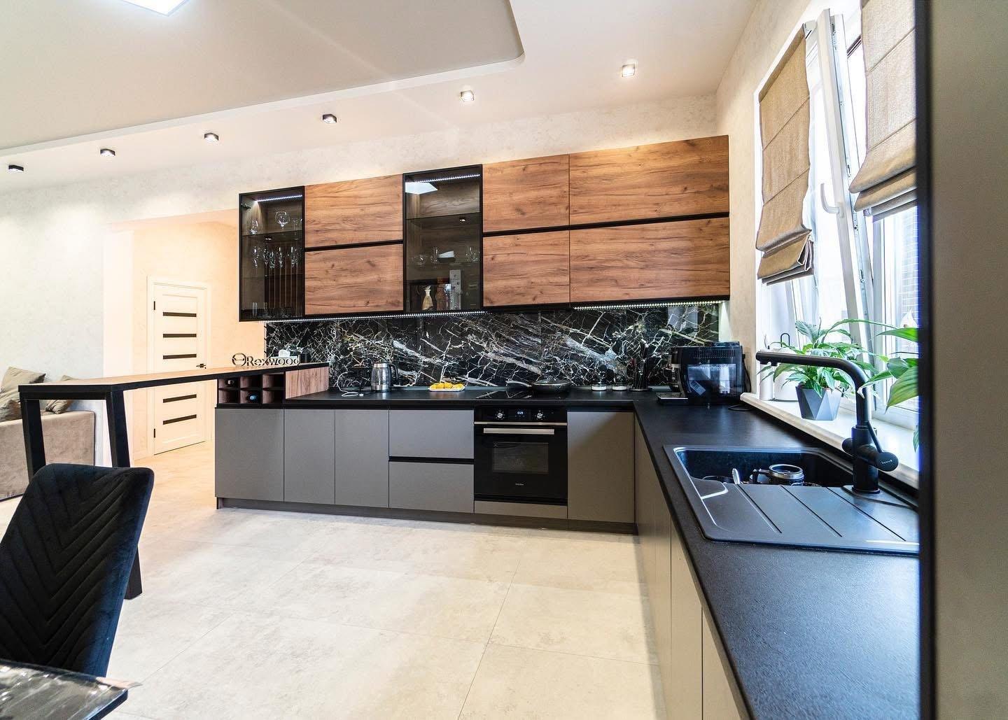 Graphite & Oak Kitchen with Bar — 8