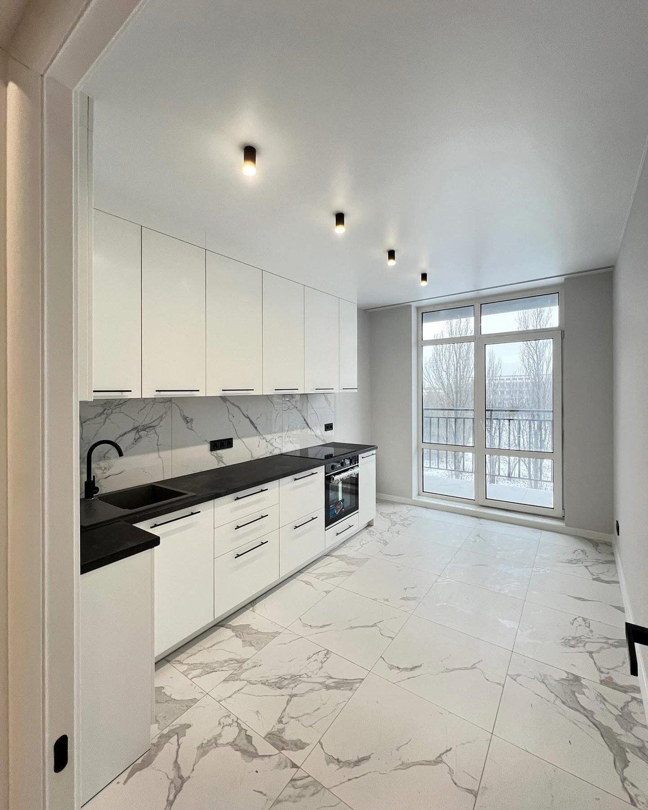 White Minimal Apartment