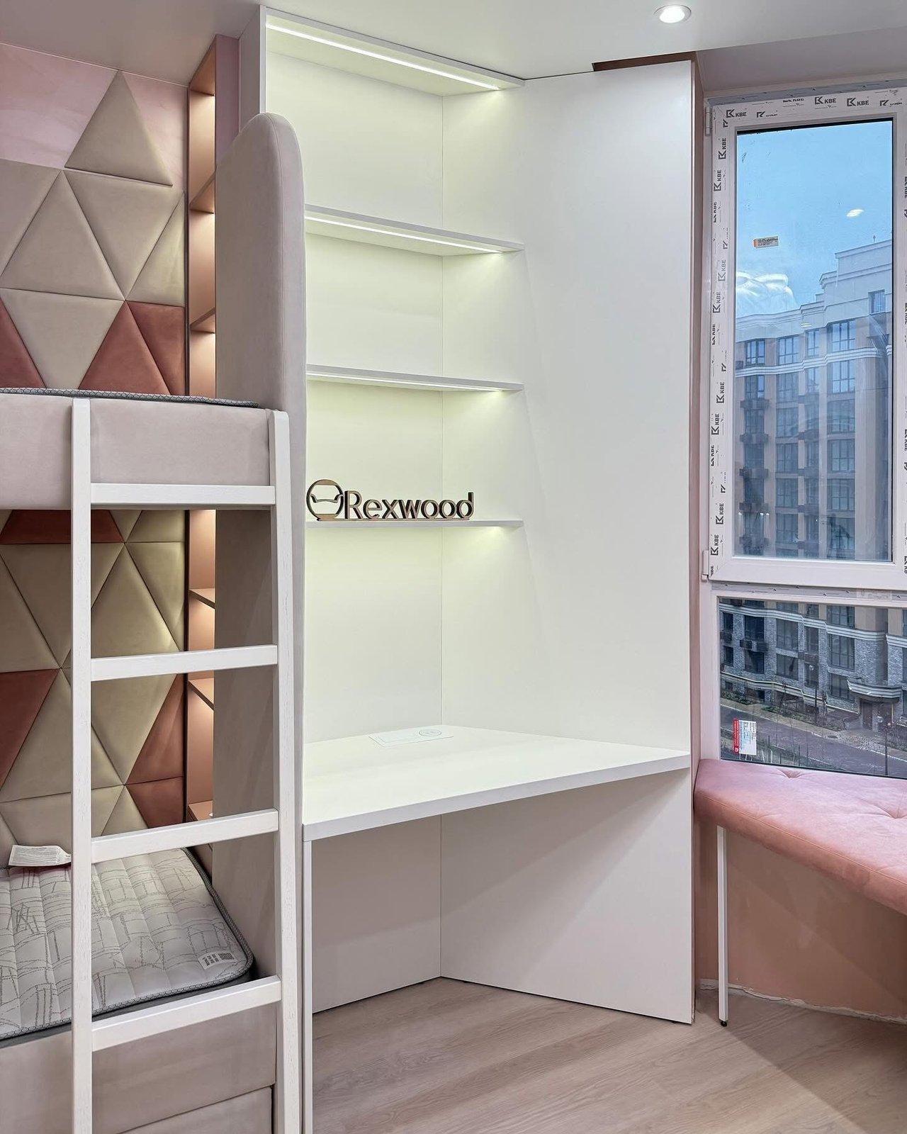 Children's Room with Upholstered Bunk Bed — 3
