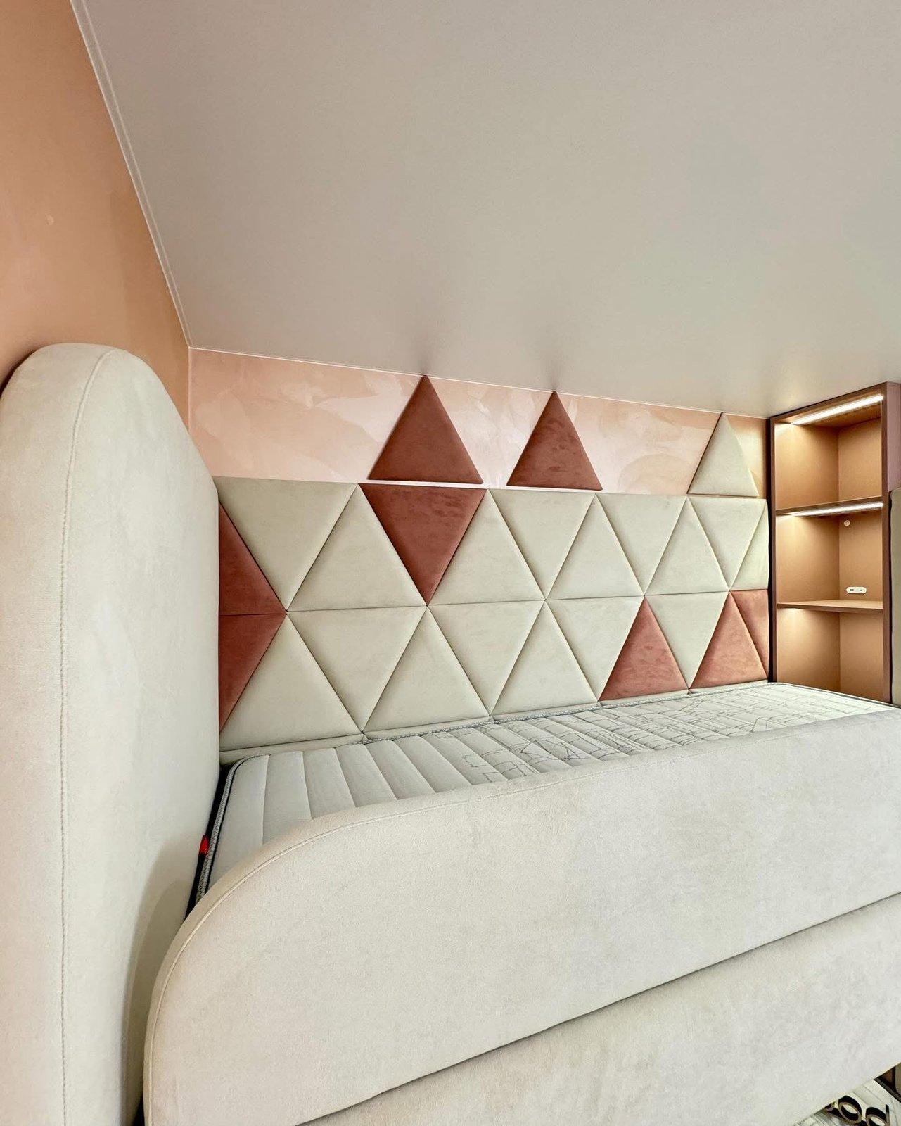 Children's Room with Upholstered Bunk Bed — 9