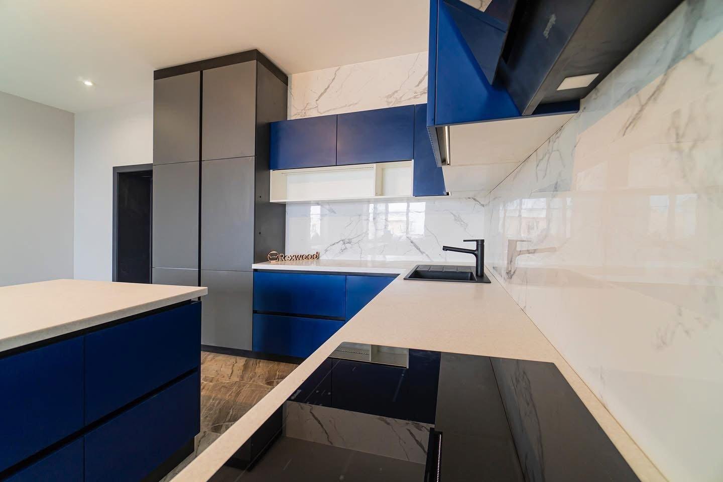 Cobalt & Graphite Kitchen with Fluted Island — 4