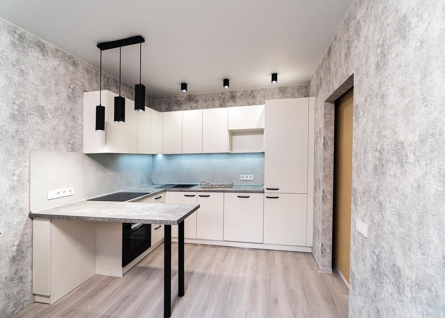 Cream U-Shaped Kitchen with Concrete-Effect Breakfast Bar — 2