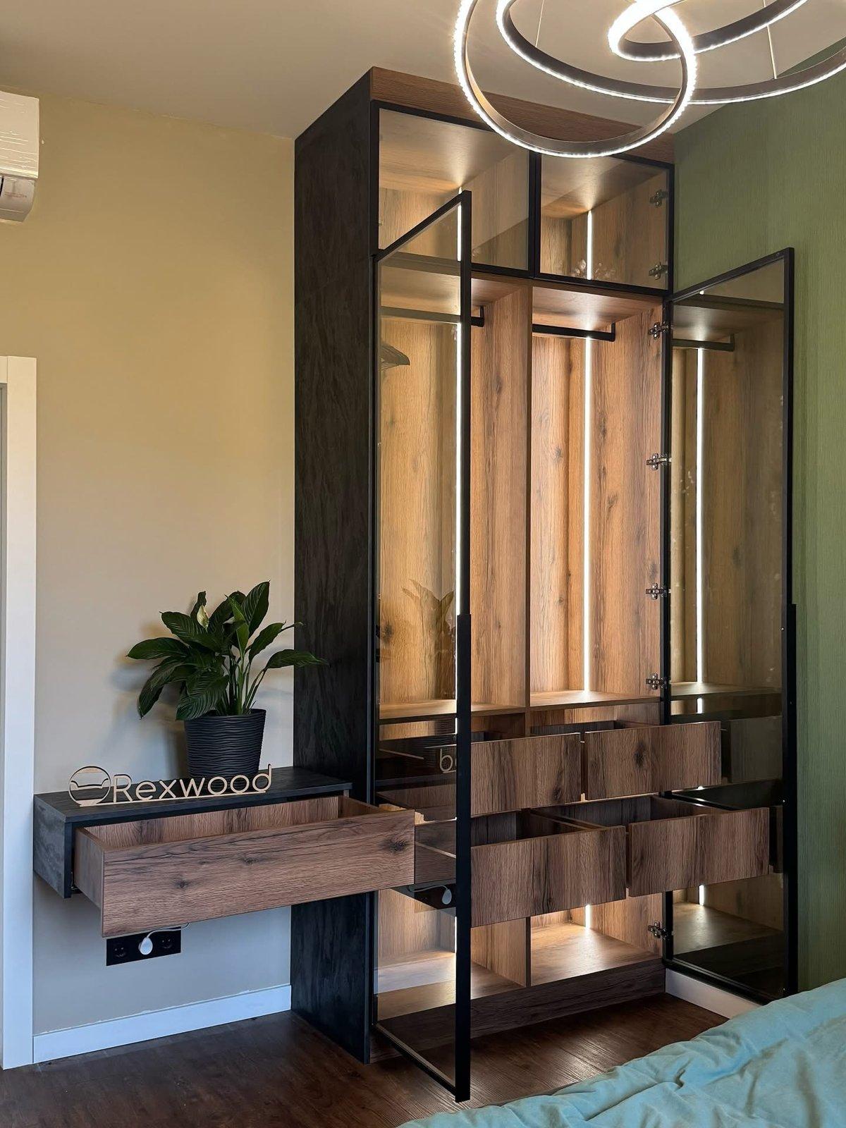 Glass Wardrobe with Lighting — 2