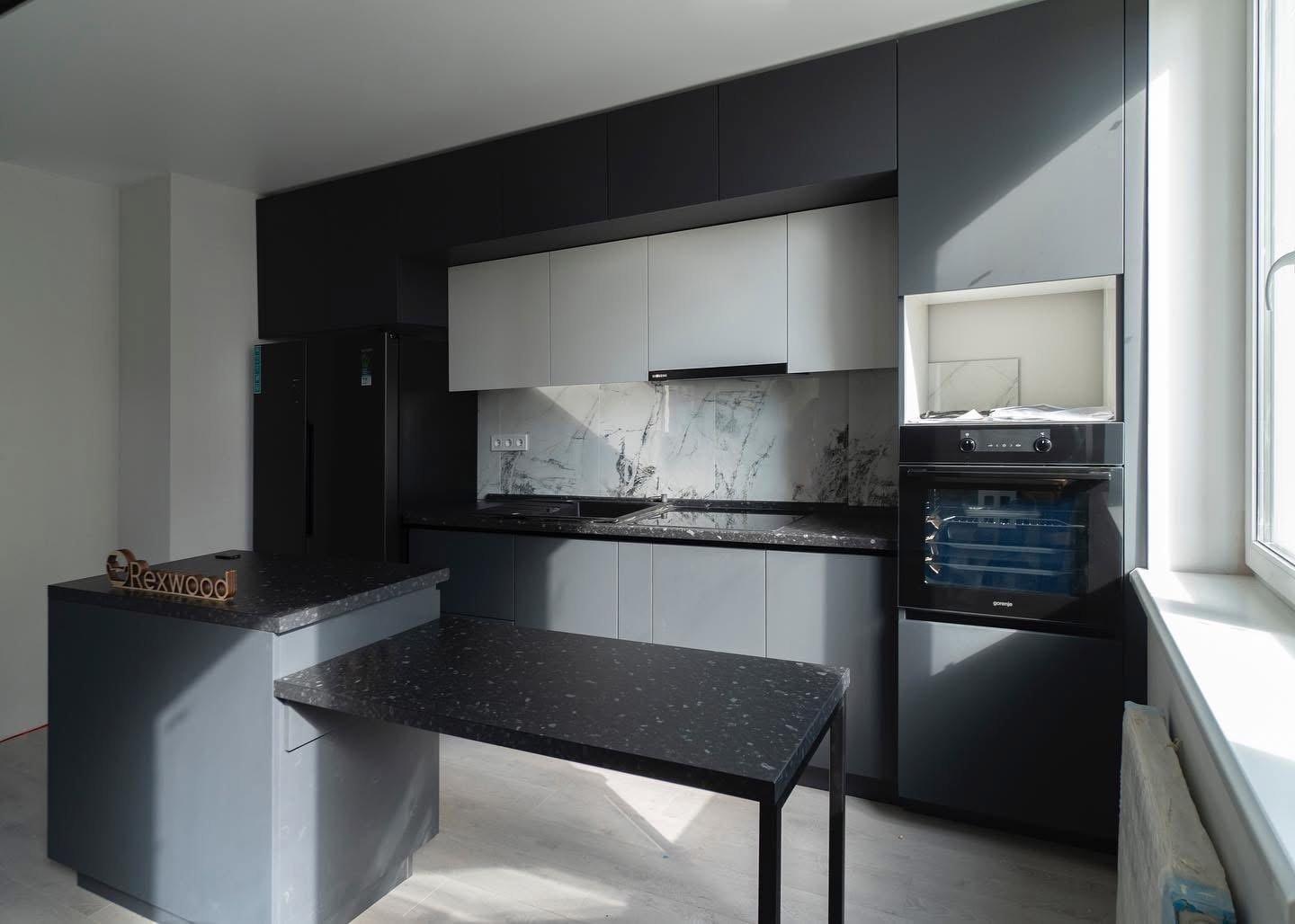 Graphite & Light Grey Kitchen with Island and Integrated Dining Table — 2