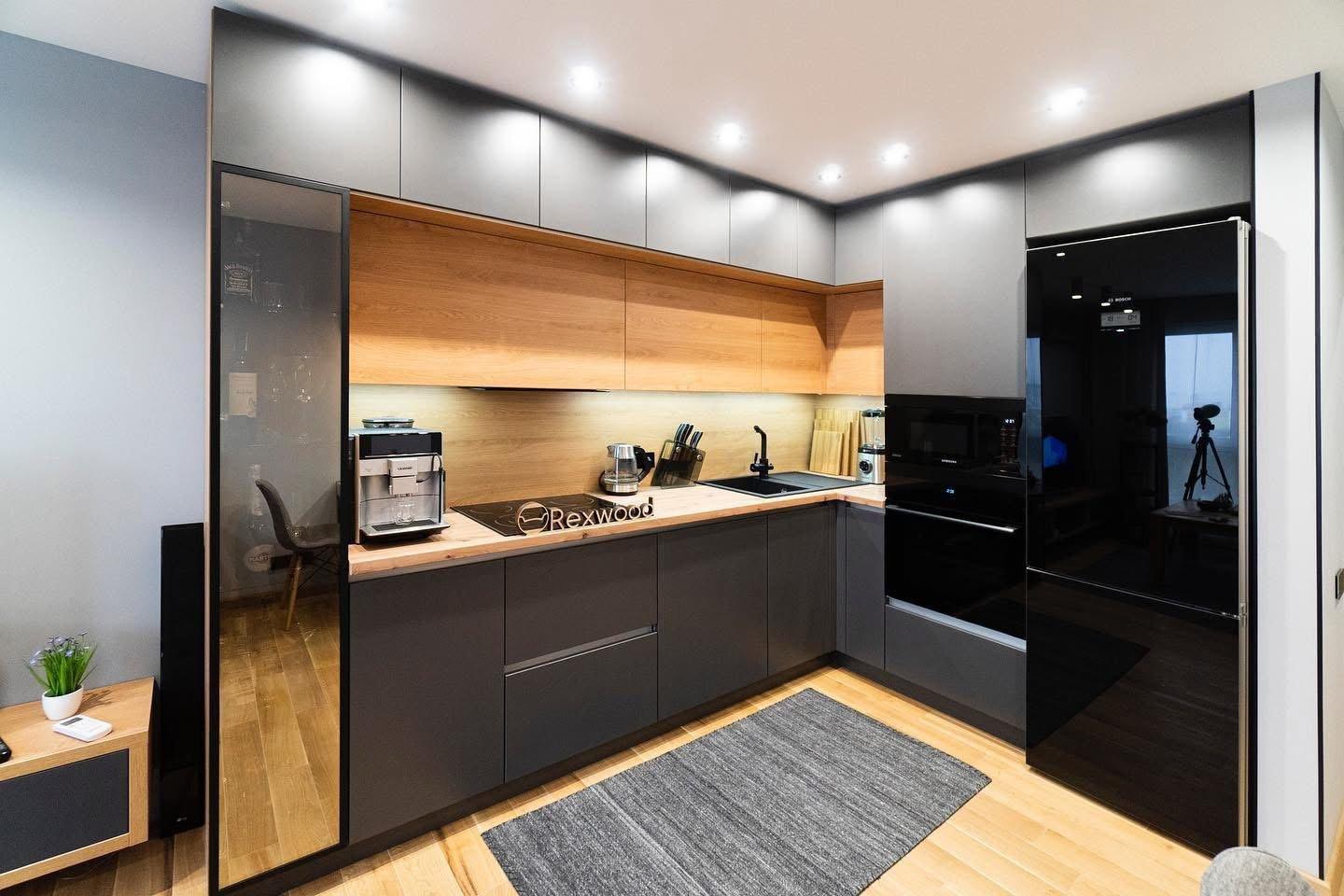 Graphite & Oak Kitchen with Smoked Glass Vitrine — 2