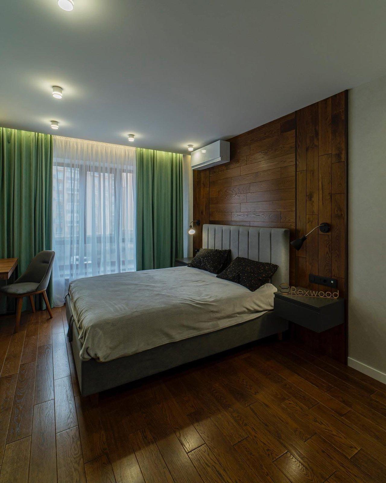 Walnut & Graphite Bedroom with Media Desk
