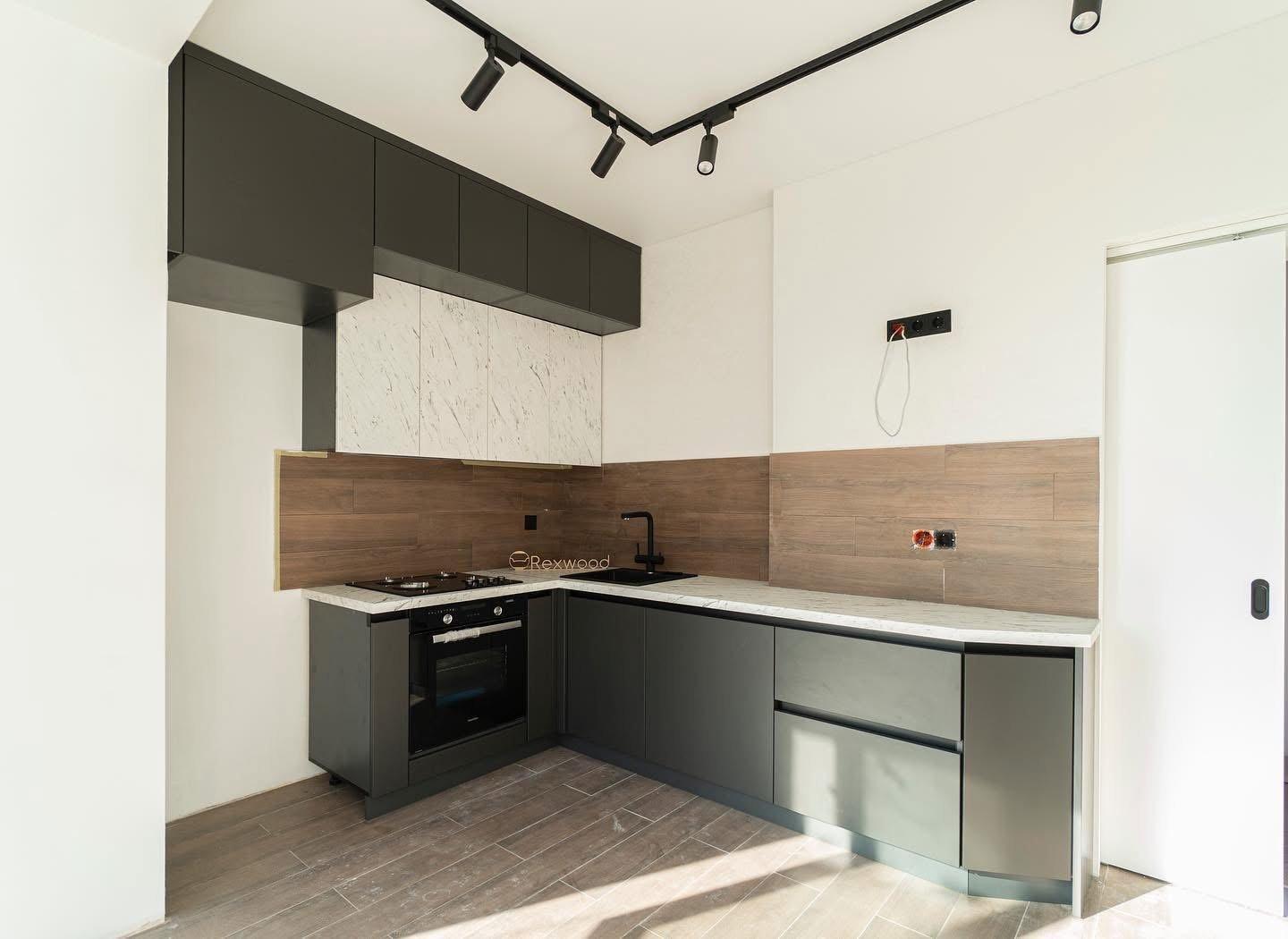 Graphite & White Marble-Effect L-Shaped Kitchen