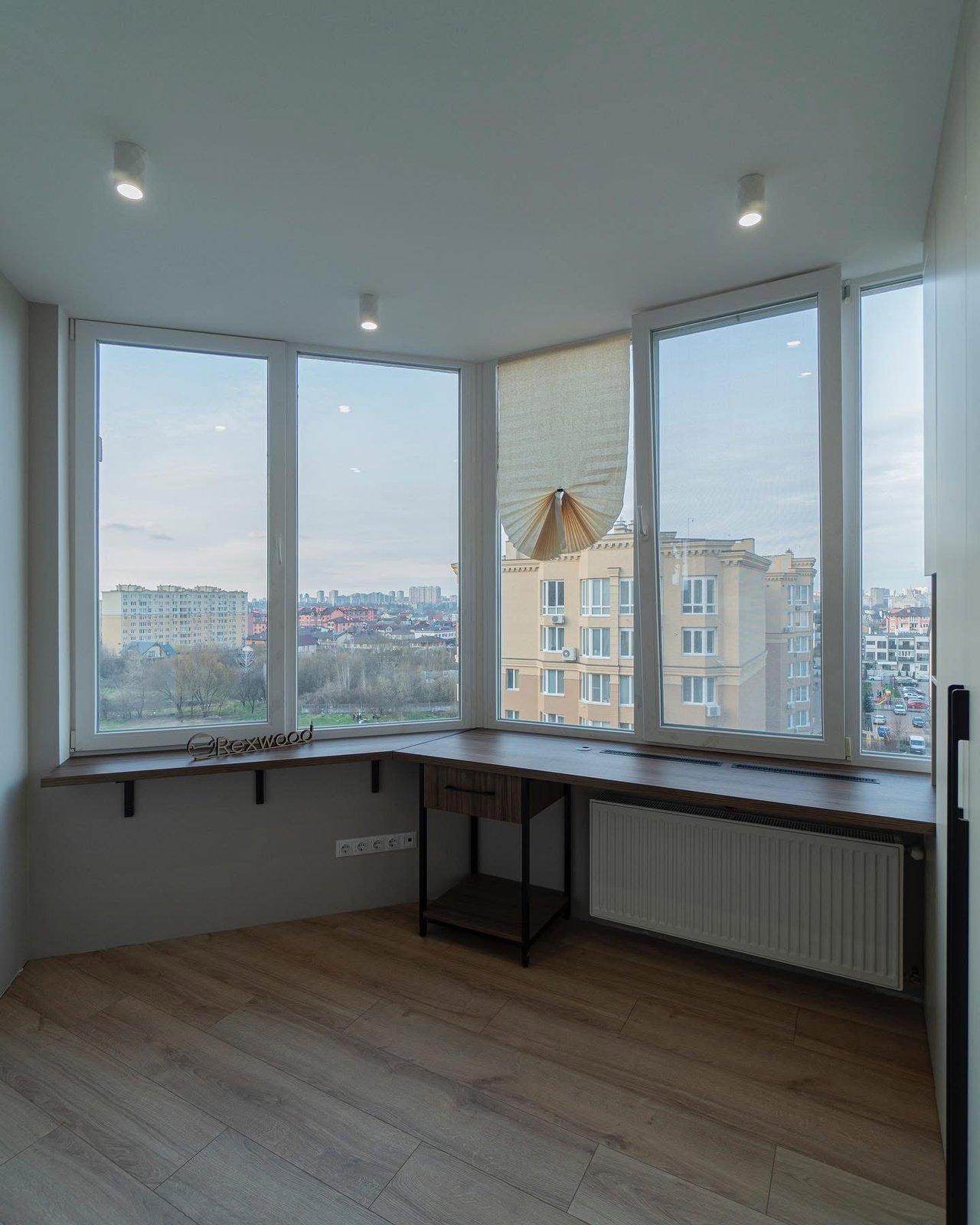 Balcony Study with Window Desk, Handleless Wardrobe & Hidden Storage — 2