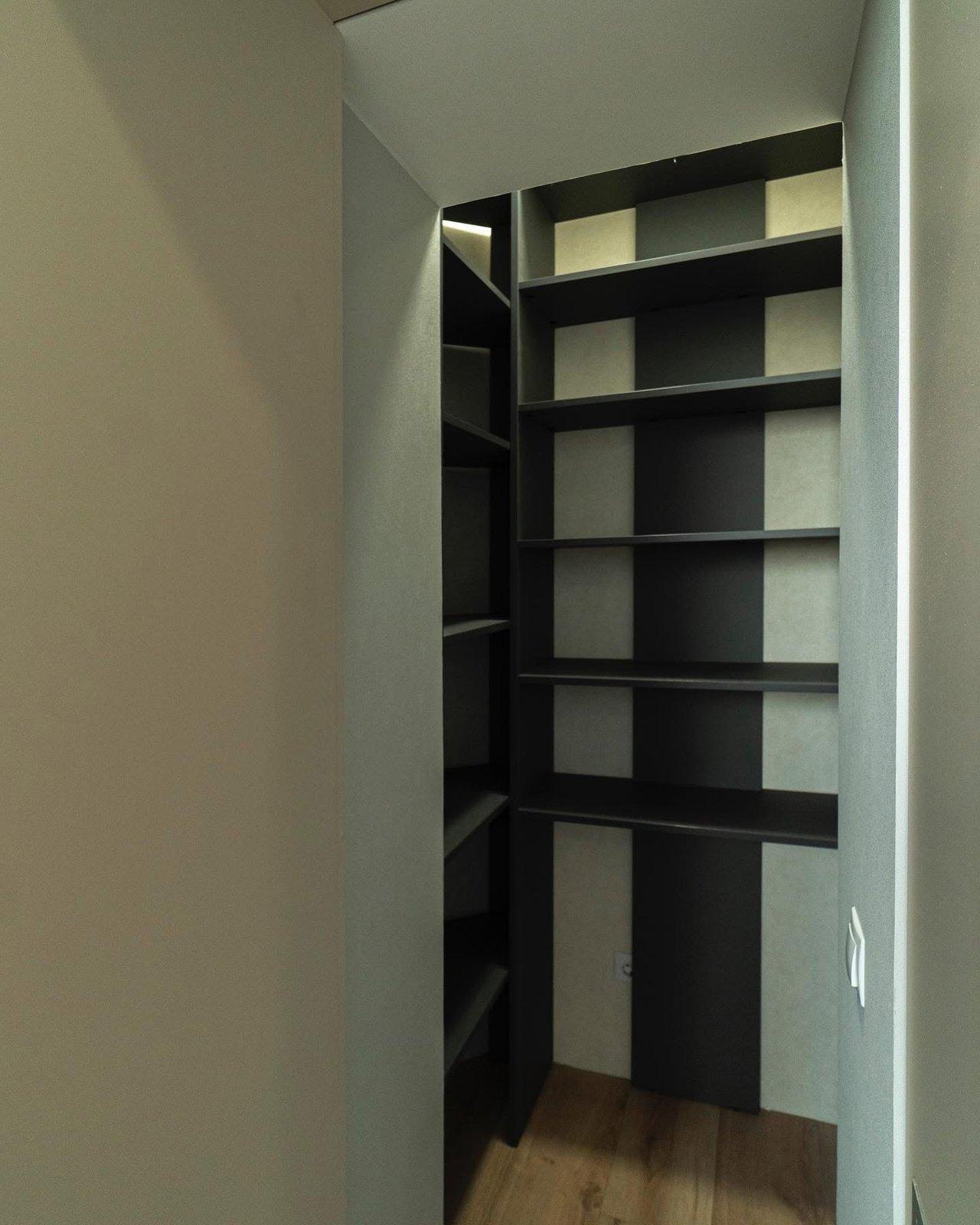 Balcony Study with Window Desk, Handleless Wardrobe & Hidden Storage — 7