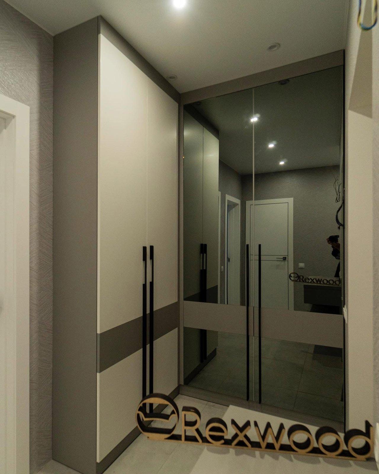 Greige Entryway with Smoked Mirror Wardrobe & Floating Console — 2