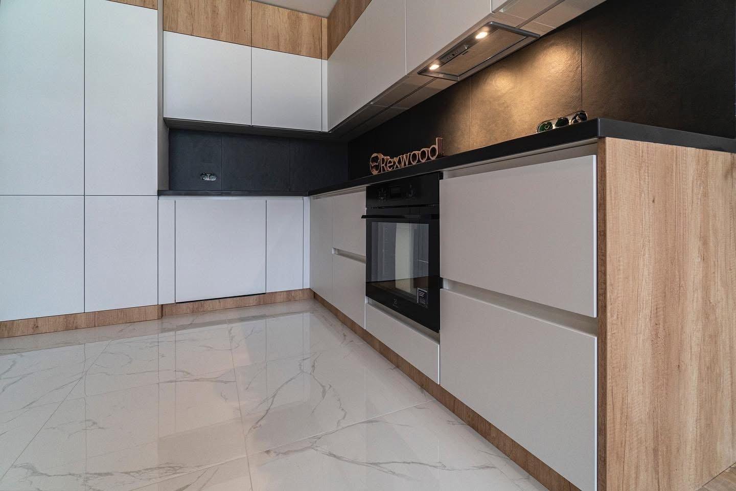 Oak & White Kitchen with Full-Height Oak Wall — 4