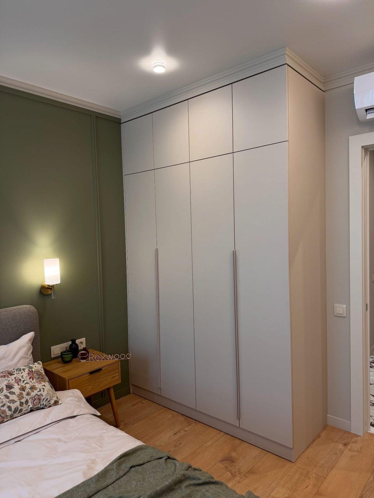 Bedroom Wardrobe with Sage Panelling — 2