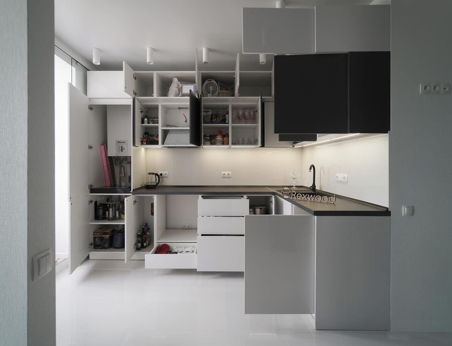 White Gloss L-Shaped Kitchen with Black Oak Wall Cabinets — 5