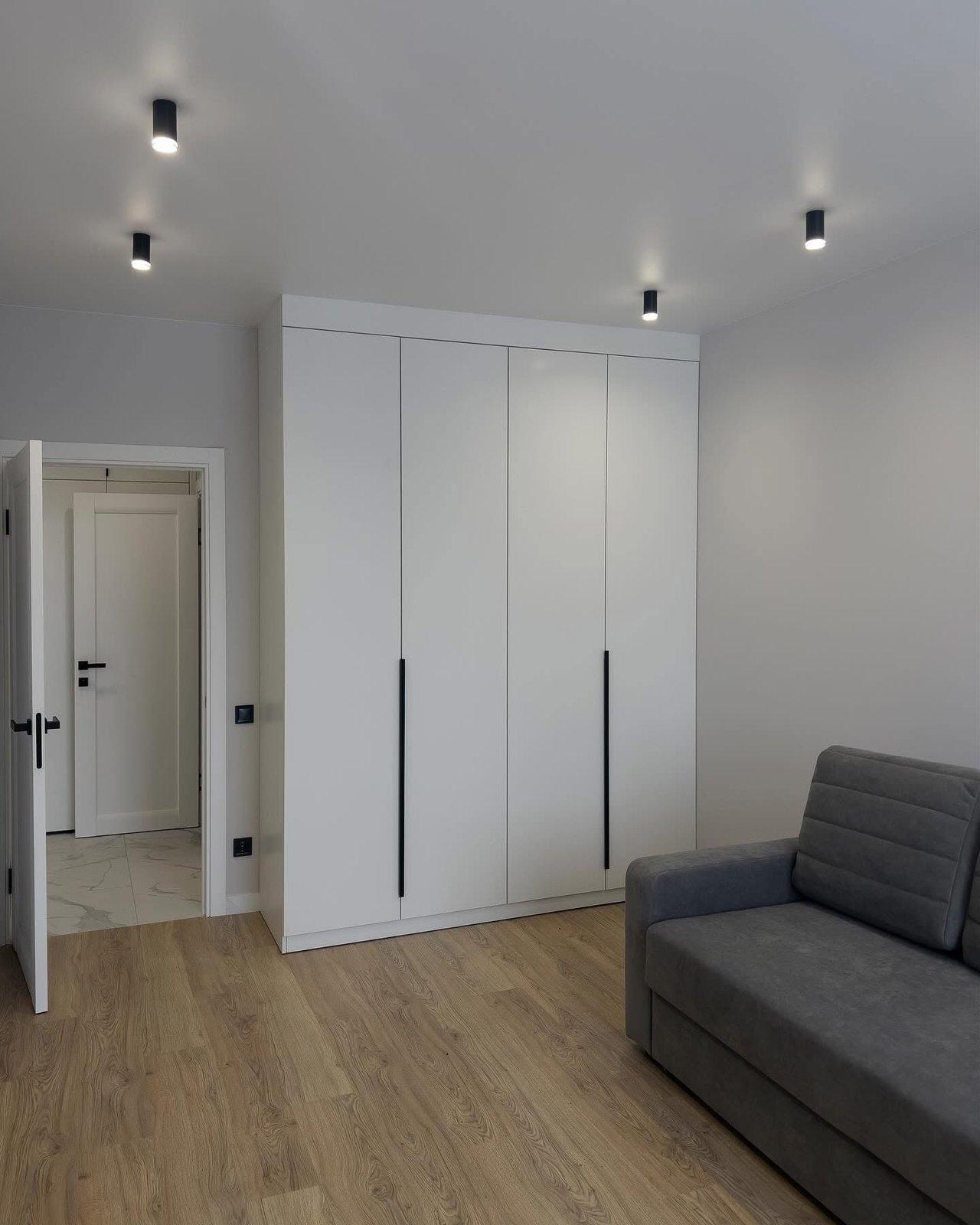 Minimalistische Wohnung in Weiß — 10