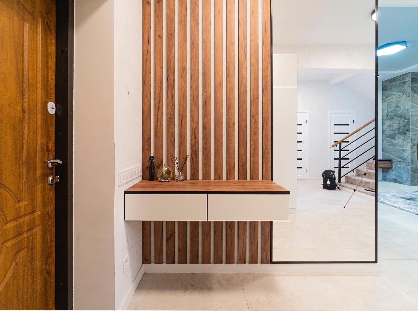 White Entryway Wardrobe with Oak Slat Wall & Floating Console — 4
