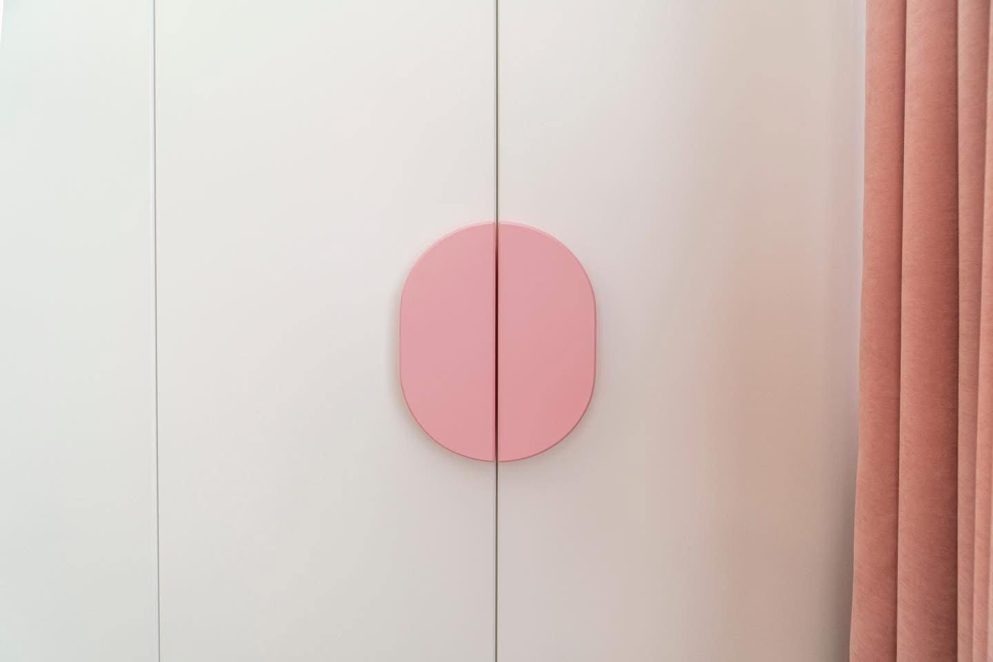 Children's Room Wardrobe with Pink Accents — 5